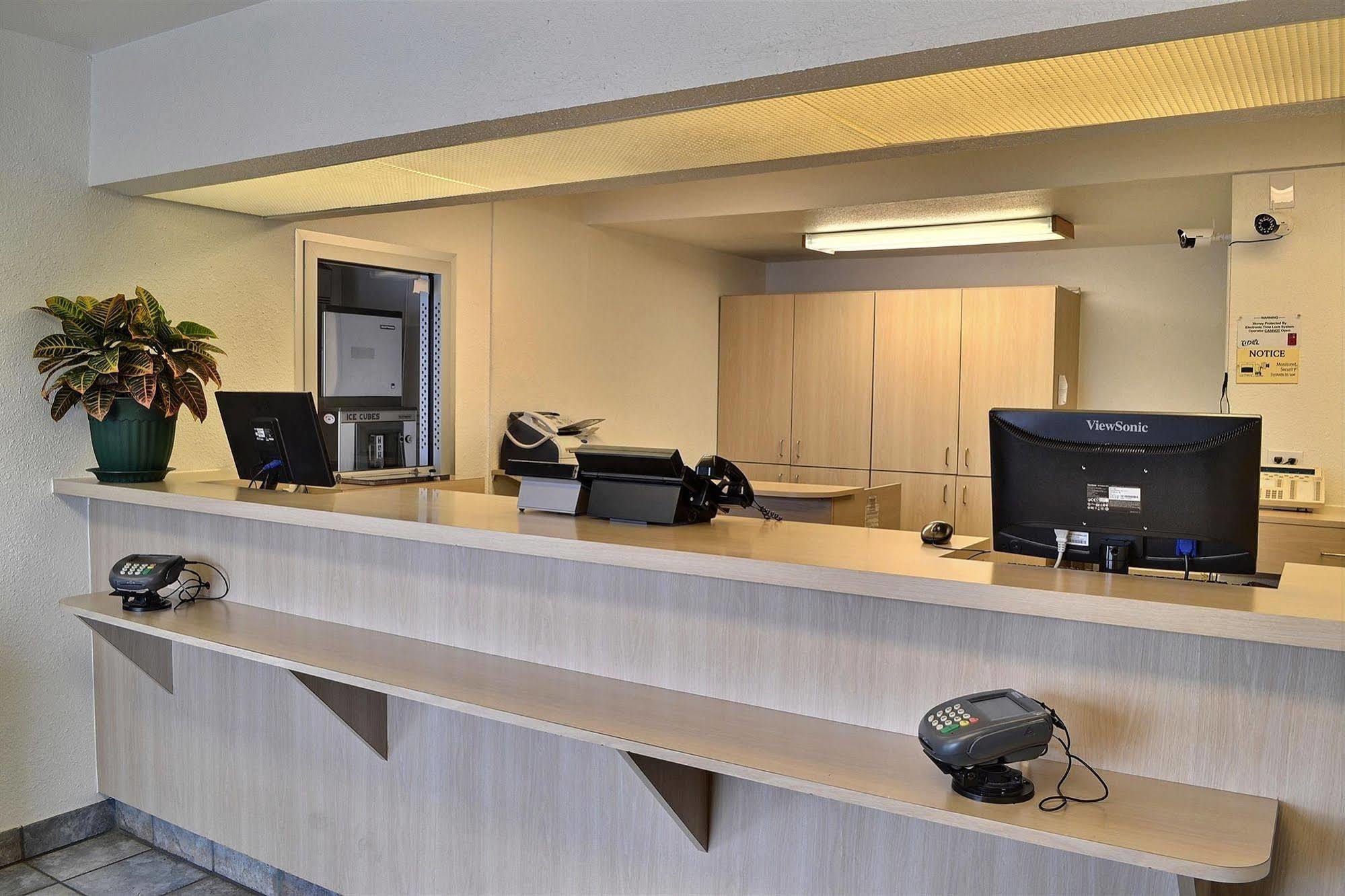 Motel 6-Billings, Mt - South Dış mekan fotoğraf