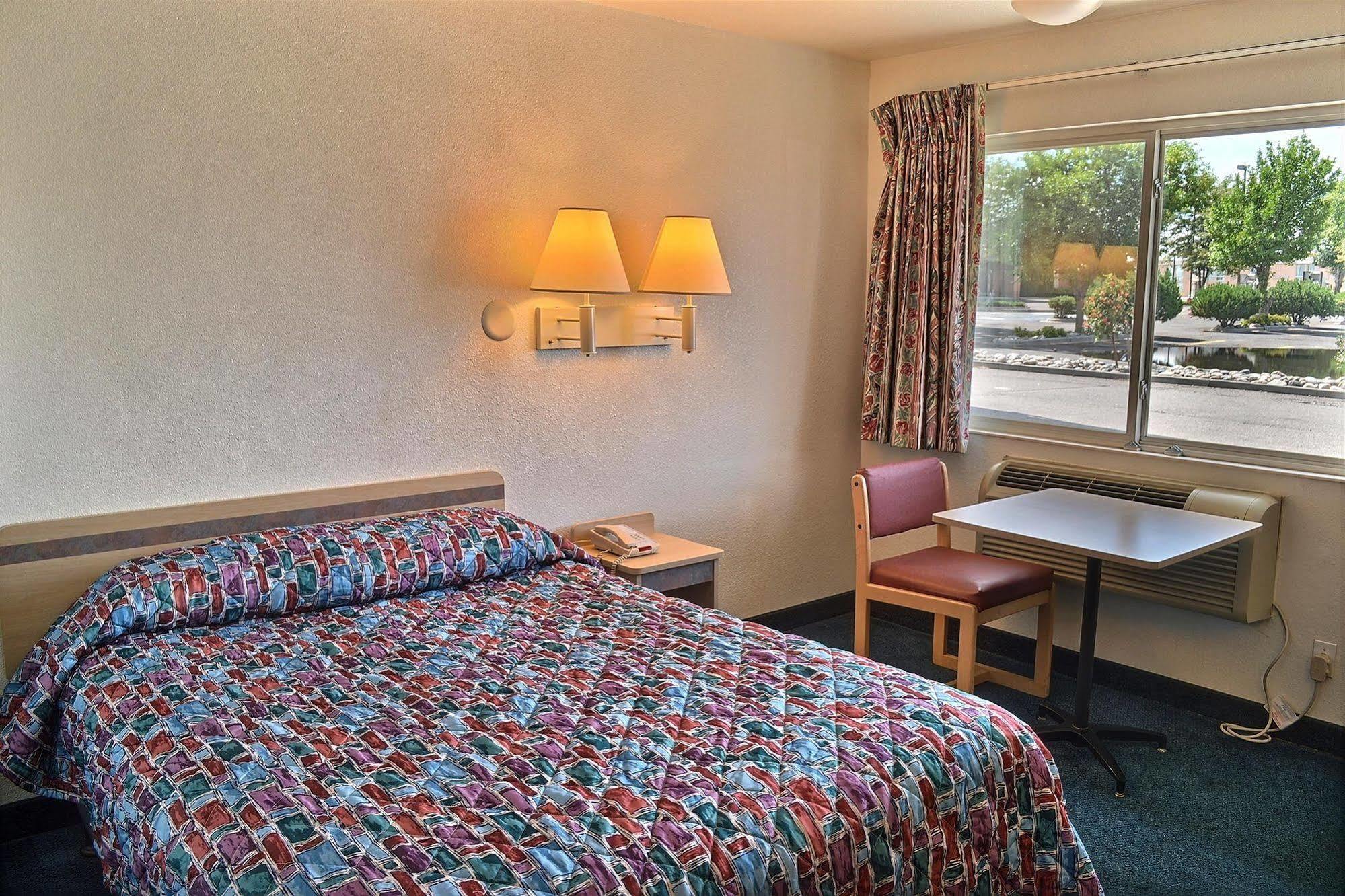 Motel 6-Billings, Mt - South Dış mekan fotoğraf